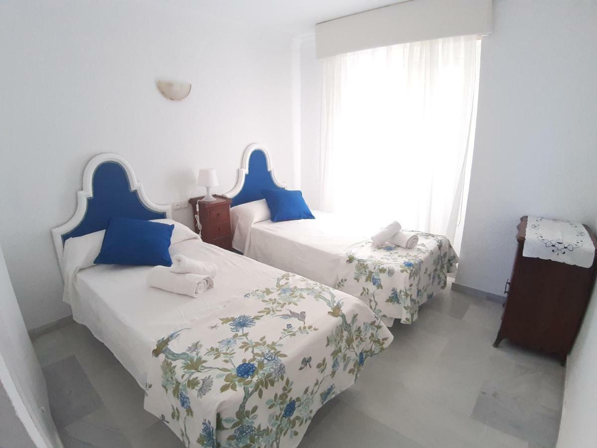 Spacious Beach Flat In Fuengirola - Los Boliches Exterior photo